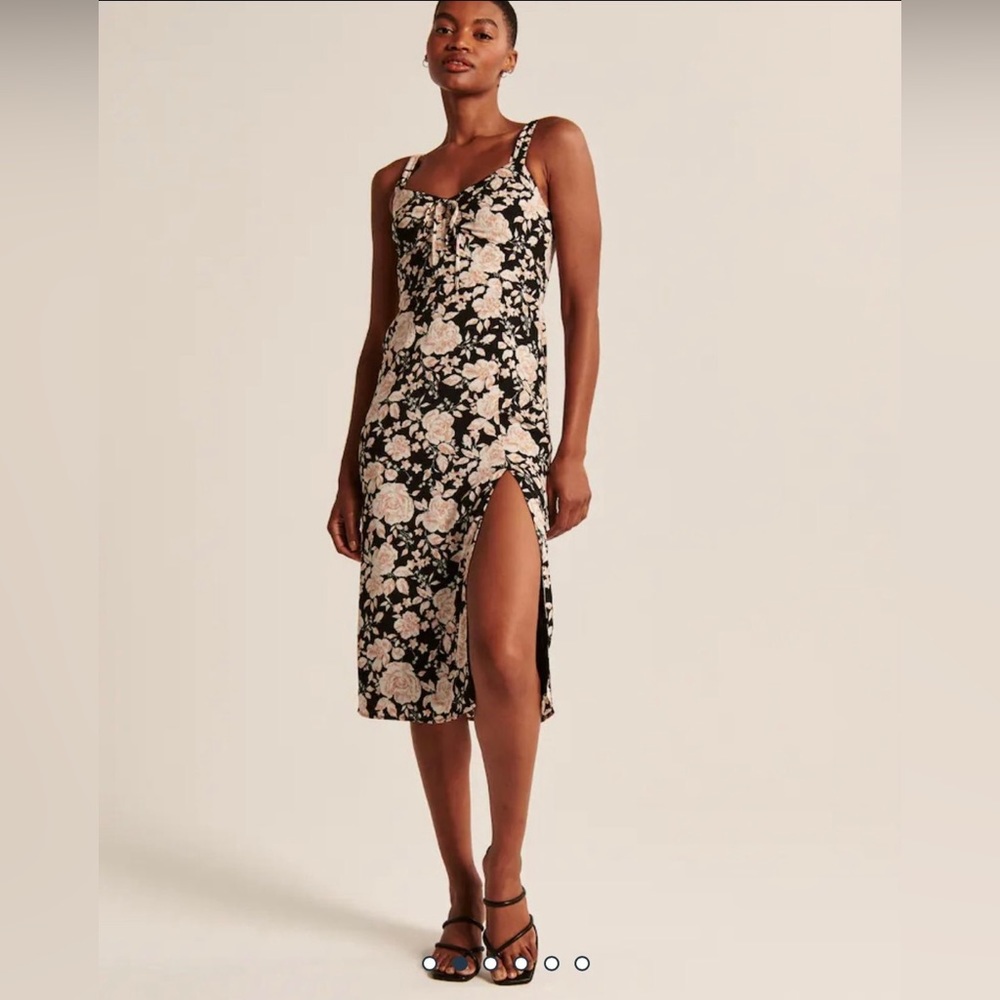 Abercrombie Floral Cinch-Front Midi Dress